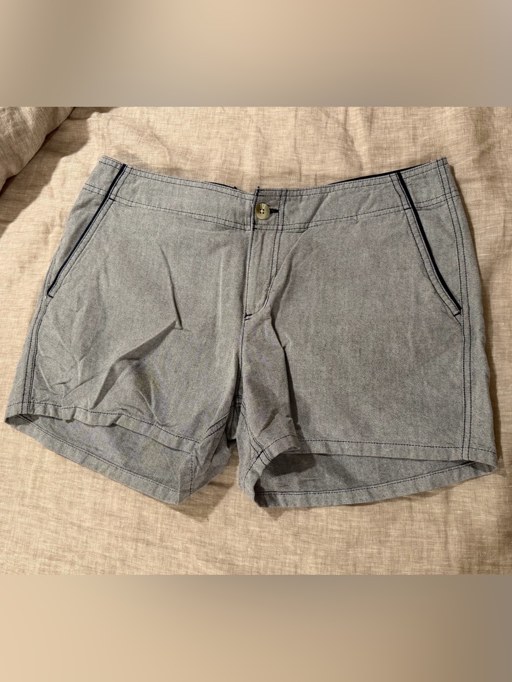 Columbia Women’s Navy Shorts Size 12